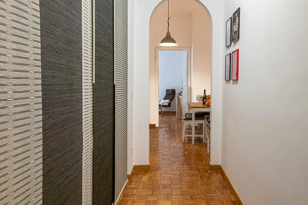 Rhome311 - Vatican Apartment Rom